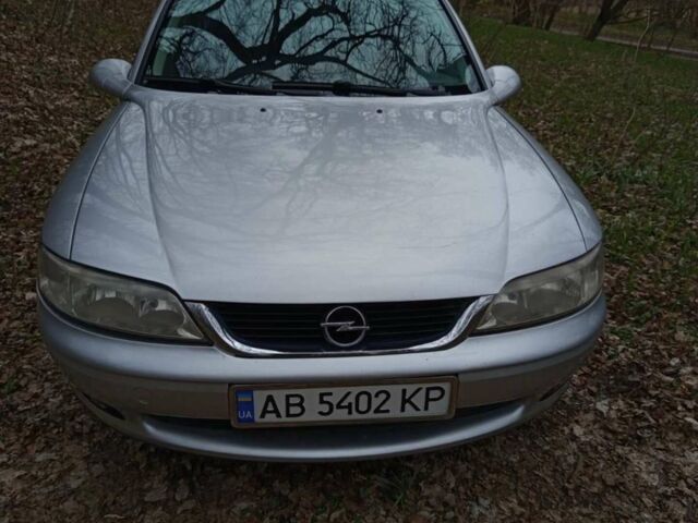Сірий Опель Вектра, об'ємом двигуна 2 л та пробігом 336 тис. км за 2300 $, фото 1 на Automoto.ua