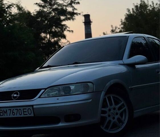 Сірий Опель Вектра, об'ємом двигуна 2 л та пробігом 330 тис. км за 2493 $, фото 1 на Automoto.ua