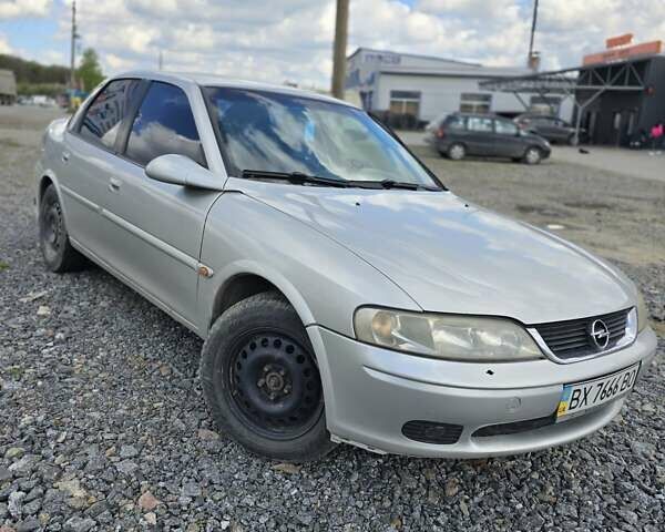 Серый Опель Вектра, объемом двигателя 2.5 л и пробегом 384 тыс. км за 2900 $, фото 1 на Automoto.ua