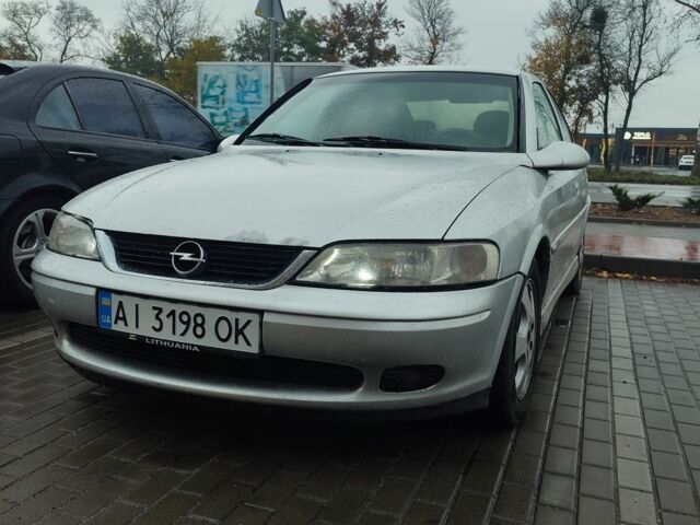 Опель Вектра 1999 в Белой Церкве на Automoto.ua Серый Опель Вектра, объемом двигателя 2 л и пробегом 313 тыс. км за 1650 $, фото 1 на Automoto.ua