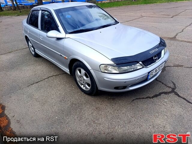 Сірий Опель Вектра, об'ємом двигуна 2 л та пробігом 151 тис. км за 3300 $, фото 1 на Automoto.ua