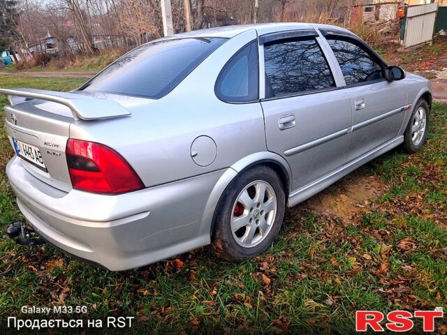 Серый Опель Вектра, объемом двигателя 1.6 л и пробегом 194 тыс. км за 3600 $, фото 1 на Automoto.ua