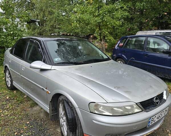 Сірий Опель Вектра, об'ємом двигуна 1.8 л та пробігом 271 тис. км за 2000 $, фото 1 на Automoto.ua