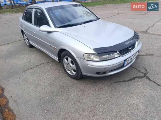 Сірий Опель Вектра, об'ємом двигуна 2 л та пробігом 151 тис. км за 3300 $, фото 1 на Automoto.ua