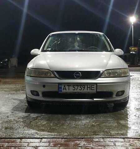 Сірий Опель Вектра, об'ємом двигуна 2 л та пробігом 311 тис. км за 2500 $, фото 1 на Automoto.ua