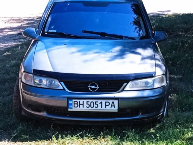 Сірий Опель Вектра, об'ємом двигуна 2.2 л та пробігом 283 тис. км за 4000 $, фото 1 на Automoto.ua