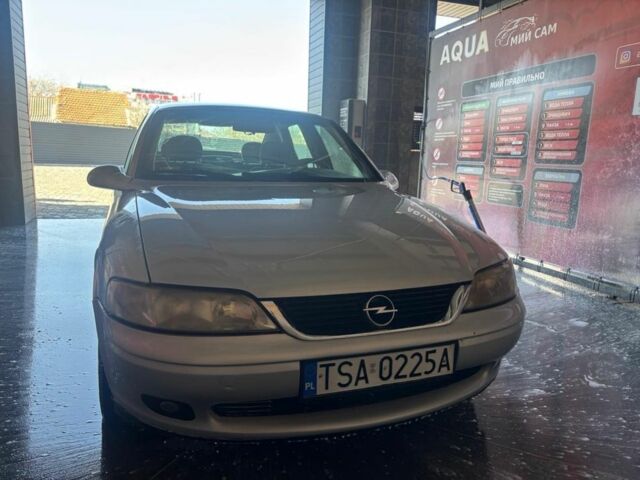 Сірий Опель Вектра, об'ємом двигуна 1.6 л та пробігом 1 тис. км за 1450 $, фото 1 на Automoto.ua