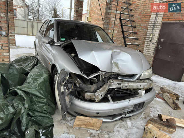 Сірий Опель Вектра, об'ємом двигуна 1.8 л та пробігом 272 тис. км за 1200 $, фото 1 на Automoto.ua