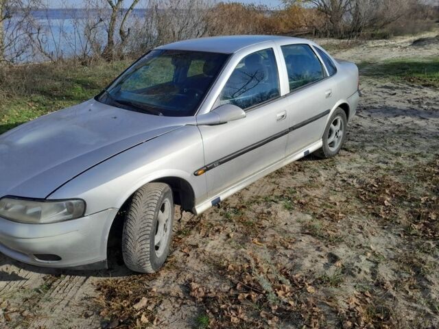Сірий Опель Вектра, об'ємом двигуна 0 л та пробігом 330 тис. км за 1000 $, фото 1 на Automoto.ua