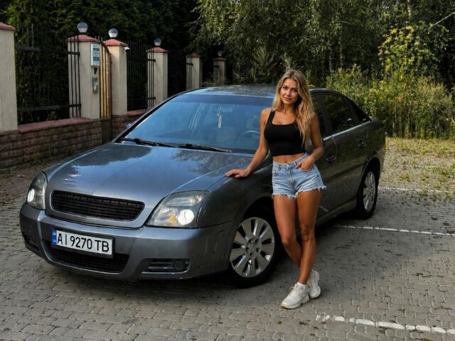 Сірий Опель Вектра, об'ємом двигуна 2.2 л та пробігом 365 тис. км за 3491 $, фото 1 на Automoto.ua