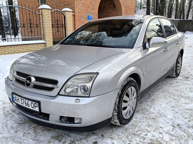 Сірий Опель Вектра, об'ємом двигуна 2.2 л та пробігом 290 тис. км за 2850 $, фото 1 на Automoto.ua