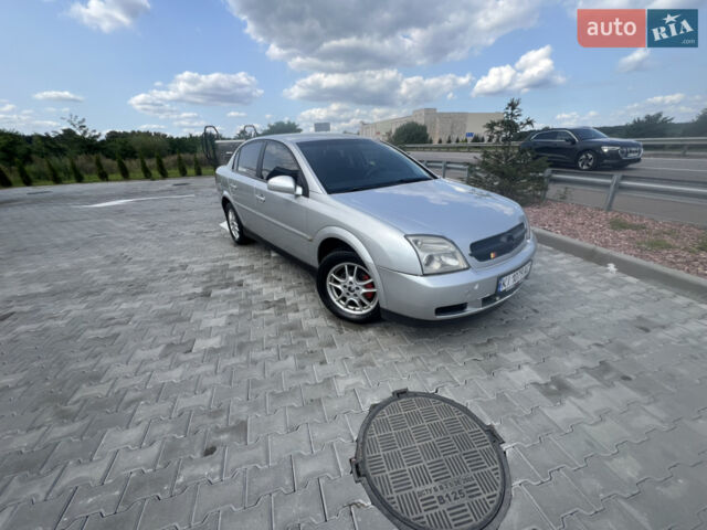 Сірий Опель Вектра, об'ємом двигуна 2.2 л та пробігом 290 тис. км за 2900 $, фото 1 на Automoto.ua