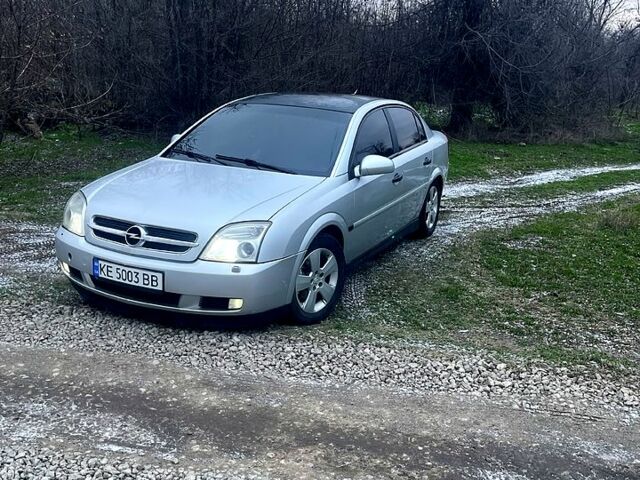 Серый Опель Вектра, объемом двигателя 2.2 л и пробегом 0 тыс. км за 3750 $, фото 1 на Automoto.ua