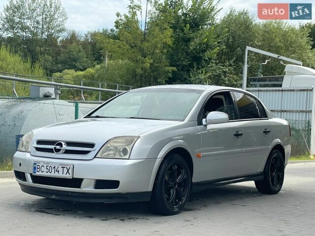 Сірий Опель Вектра, об'ємом двигуна 2.17 л та пробігом 300 тис. км за 2650 $, фото 1 на Automoto.ua