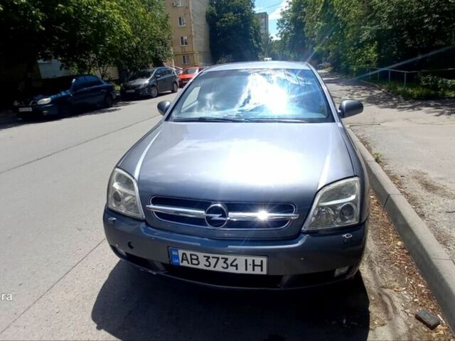 Сірий Опель Вектра, об'ємом двигуна 2 л та пробігом 334 тис. км за 3600 $, фото 1 на Automoto.ua