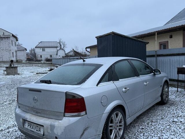 Серый Опель Вектра, объемом двигателя 2.2 л и пробегом 400 тыс. км за 2450 $, фото 1 на Automoto.ua