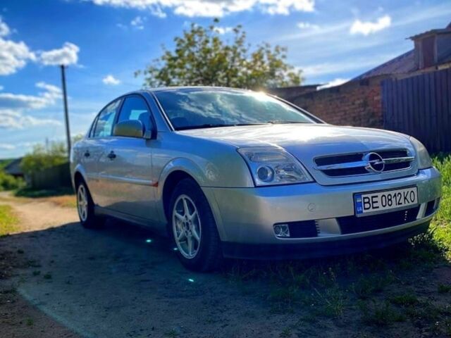Сірий Опель Вектра, об'ємом двигуна 1.8 л та пробігом 151 тис. км за 4400 $, фото 1 на Automoto.ua