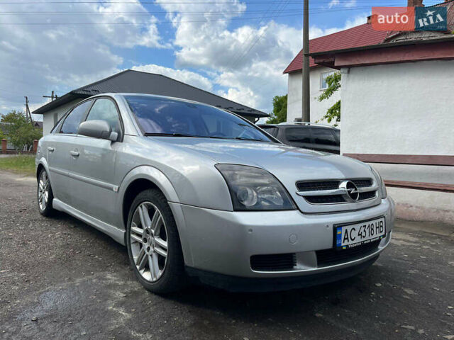 Сірий Опель Вектра, об'ємом двигуна 2.2 л та пробігом 290 тис. км за 3000 $, фото 1 на Automoto.ua