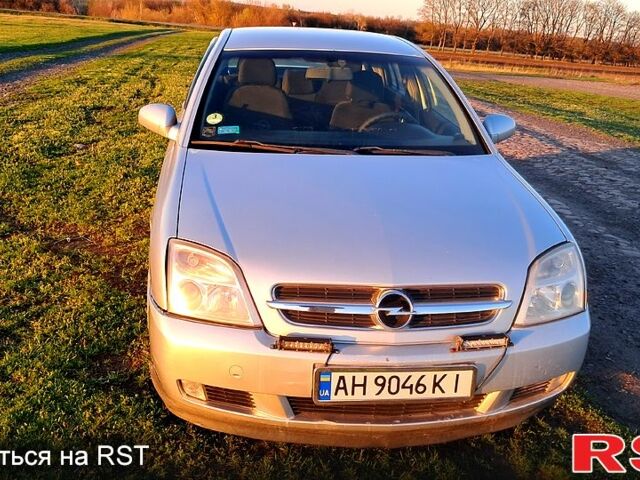 Сірий Опель Вектра, об'ємом двигуна 2.2 л та пробігом 307 тис. км за 3200 $, фото 1 на Automoto.ua