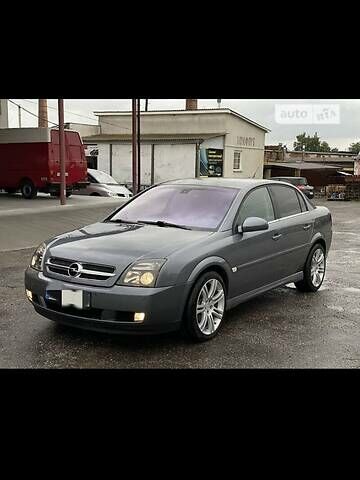 Сірий Опель Вектра, об'ємом двигуна 2.2 л та пробігом 250 тис. км за 5500 $, фото 1 на Automoto.ua