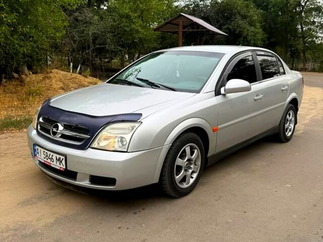 Сірий Опель Вектра, об'ємом двигуна 2.2 л та пробігом 360 тис. км за 3500 $, фото 1 на Automoto.ua