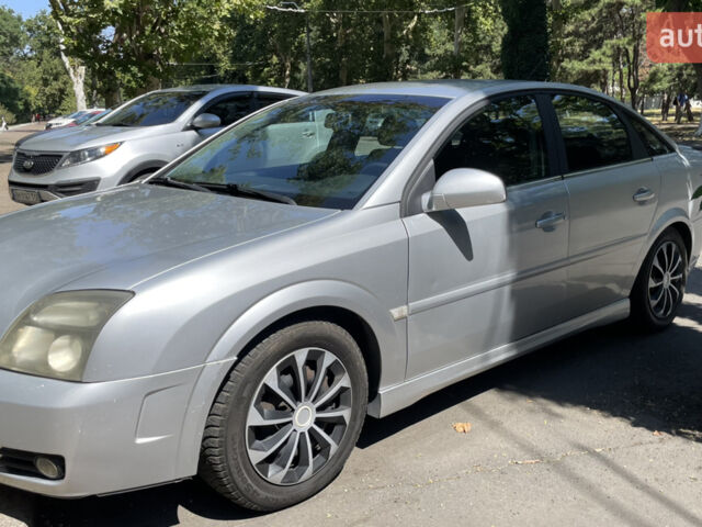 Сірий Опель Вектра, об'ємом двигуна 2.2 л та пробігом 136 тис. км за 3700 $, фото 1 на Automoto.ua