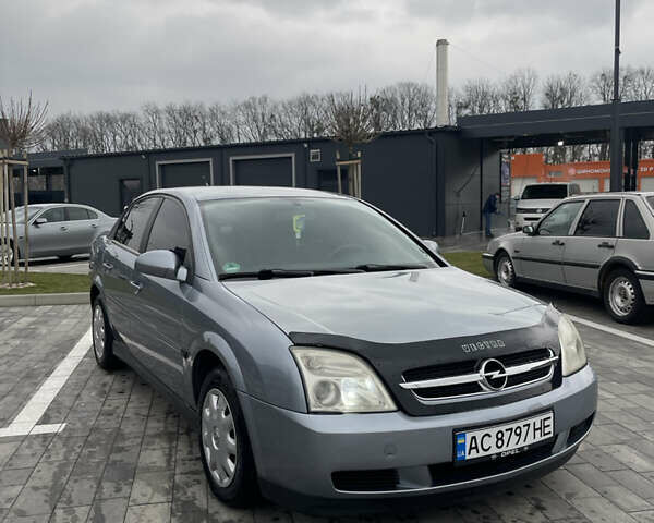 Серый Опель Вектра, объемом двигателя 1.8 л и пробегом 288 тыс. км за 4350 $, фото 1 на Automoto.ua