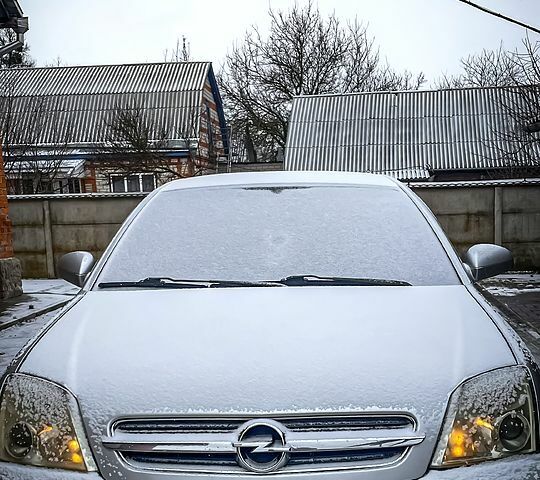 Сірий Опель Вектра, об'ємом двигуна 2.2 л та пробігом 297 тис. км за 3700 $, фото 1 на Automoto.ua