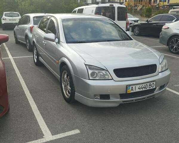 Серый Опель Вектра, объемом двигателя 2.2 л и пробегом 189 тыс. км за 3999 $, фото 1 на Automoto.ua