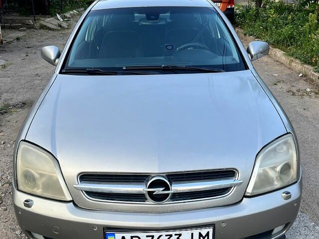 Серый Опель Вектра, объемом двигателя 2.2 л и пробегом 352 тыс. км за 2700 $, фото 1 на Automoto.ua