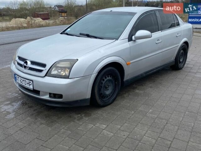 Сірий Опель Вектра, об'ємом двигуна 2 л та пробігом 313 тис. км за 2400 $, фото 1 на Automoto.ua
