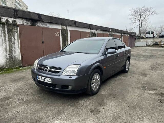 Серый Опель Вектра, объемом двигателя 2.2 л и пробегом 250 тыс. км за 5000 $, фото 1 на Automoto.ua