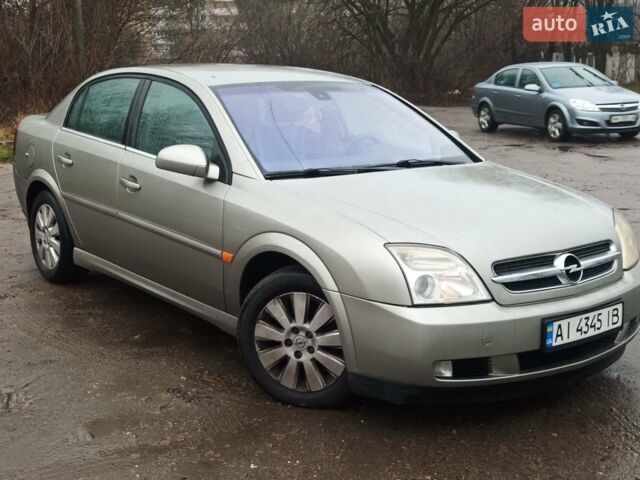 Сірий Опель Вектра, об'ємом двигуна 2.2 л та пробігом 365 тис. км за 4300 $, фото 1 на Automoto.ua