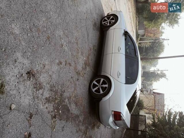 Серый Опель Вектра, объемом двигателя 2.2 л и пробегом 304 тыс. км за 4700 $, фото 1 на Automoto.ua