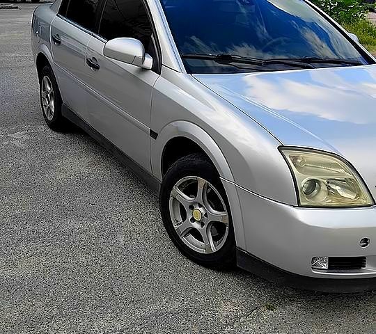 Сірий Опель Вектра, об'ємом двигуна 2 л та пробігом 330 тис. км за 3400 $, фото 1 на Automoto.ua