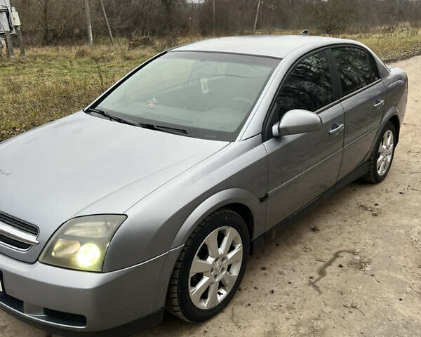 Серый Опель Вектра, объемом двигателя 2.17 л и пробегом 355 тыс. км за 3200 $, фото 1 на Automoto.ua