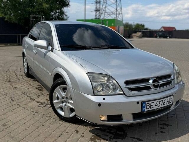 Сірий Опель Вектра, об'ємом двигуна 3.2 л та пробігом 307 тис. км за 3800 $, фото 1 на Automoto.ua