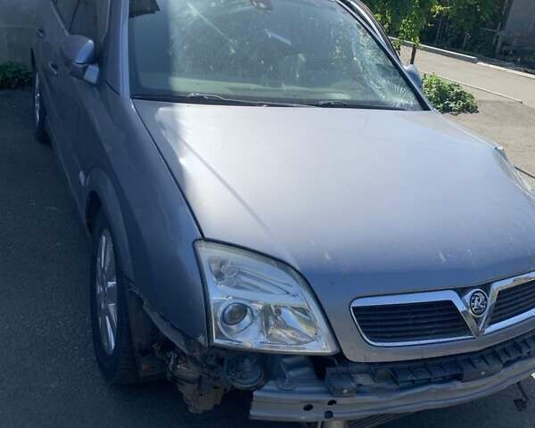 Серый Опель Вектра, объемом двигателя 3.2 л и пробегом 270 тыс. км за 4000 $, фото 1 на Automoto.ua