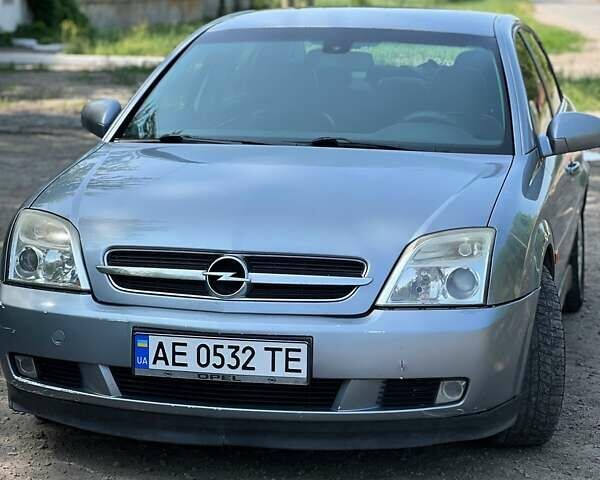 Серый Опель Вектра, объемом двигателя 2.2 л и пробегом 415 тыс. км за 3700 $, фото 1 на Automoto.ua