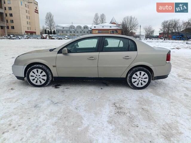 Серый Опель Вектра, объемом двигателя 1.8 л и пробегом 230 тыс. км за 4200 $, фото 1 на Automoto.ua