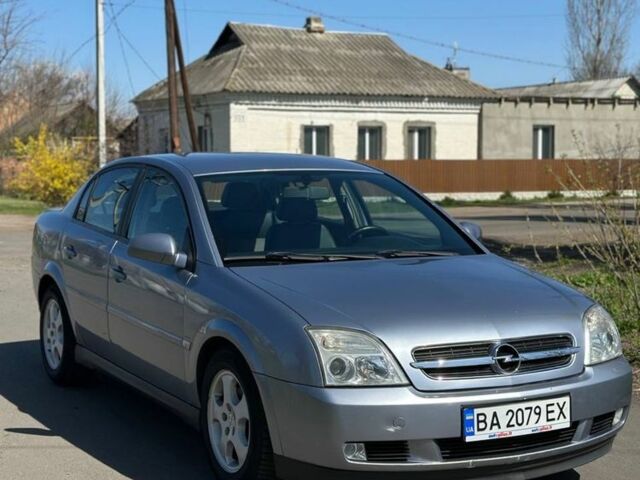 Сірий Опель Вектра, об'ємом двигуна 2 л та пробігом 300 тис. км за 3500 $, фото 1 на Automoto.ua