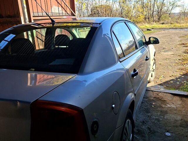 Серый Опель Вектра, объемом двигателя 2.2 л и пробегом 0 тыс. км за 2700 $, фото 1 на Automoto.ua