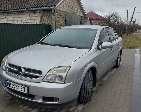 Сірий Опель Вектра, об'ємом двигуна 2.2 л та пробігом 265 тис. км за 3200 $, фото 1 на Automoto.ua