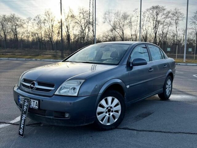 Серый Опель Вектра, объемом двигателя 0 л и пробегом 260 тыс. км за 3900 $, фото 1 на Automoto.ua