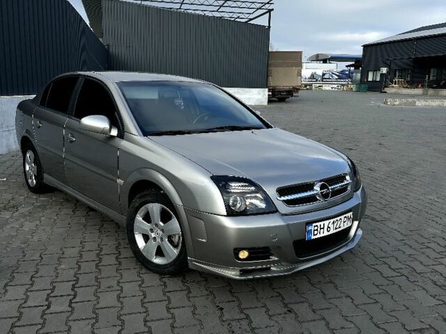 Серый Опель Вектра, объемом двигателя 1.9 л и пробегом 280 тыс. км за 3600 $, фото 1 на Automoto.ua