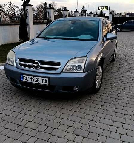 Сірий Опель Вектра, об'ємом двигуна 2.2 л та пробігом 270 тис. км за 4400 $, фото 1 на Automoto.ua