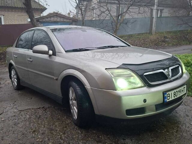 Серый Опель Вектра, объемом двигателя 2.2 л и пробегом 312 тыс. км за 3450 $, фото 1 на Automoto.ua