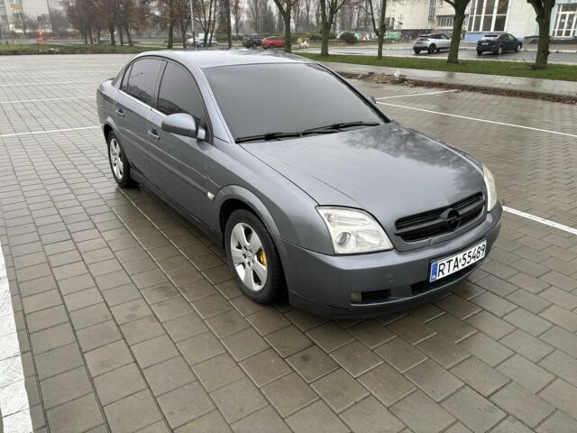Сірий Опель Вектра, об'ємом двигуна 1.9 л та пробігом 328 тис. км за 2600 $, фото 1 на Automoto.ua