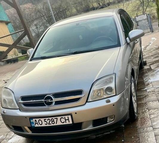 Серый Опель Вектра, объемом двигателя 1.8 л и пробегом 240 тыс. км за 2950 $, фото 1 на Automoto.ua