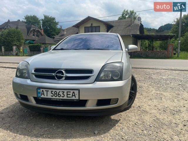 Сірий Опель Вектра, об'ємом двигуна 1.8 л та пробігом 360 тис. км за 4000 $, фото 1 на Automoto.ua